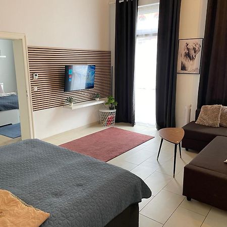 Schoenes Apartment Mitten In Der Stadt III Кобленц Екстериор снимка