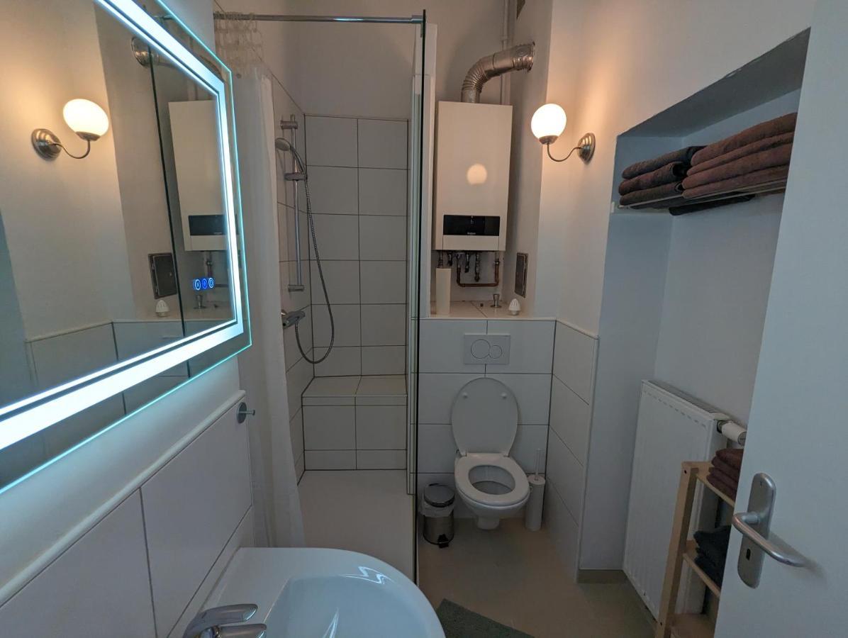 Schoenes Apartment Mitten In Der Stadt III Кобленц Екстериор снимка