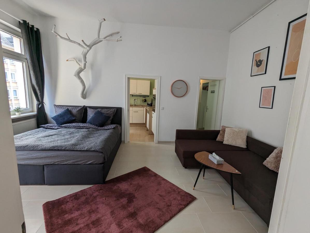 Schoenes Apartment Mitten In Der Stadt III Кобленц Екстериор снимка