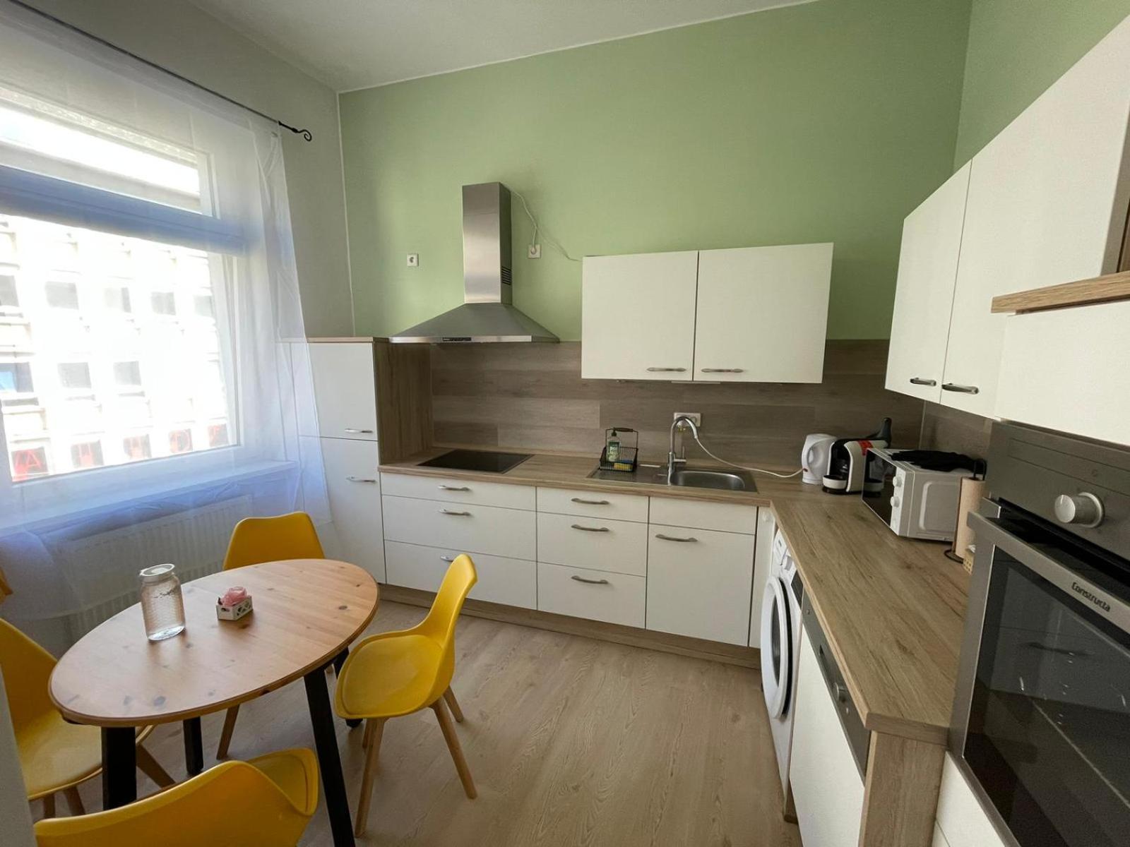 Schoenes Apartment Mitten In Der Stadt III Кобленц Екстериор снимка